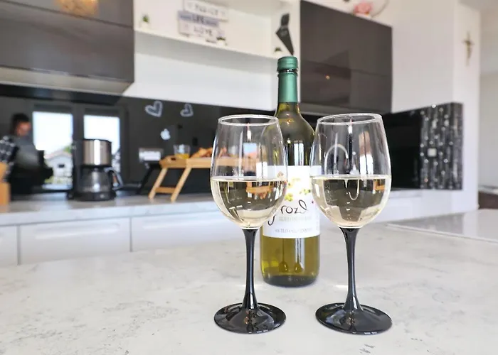 Apartman Nika Sa Jacuzzijem